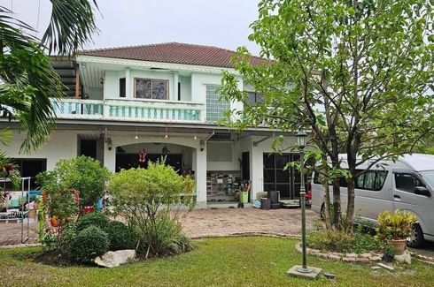 5 Bedroom House for sale in Manthana Village, Chim Phli, Bangkok near MRT Taling Chan Station