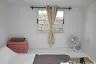 2 Bedroom House for rent in Si Phraya, Bangkok near MRT Sam Yan