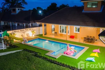 3 Bedroom House for rent in Pattaya Longstay Village 3, Nong Pla Lai, Chonburi