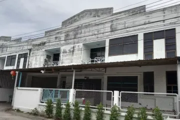 Warehouse / Factory for rent in Lat Lum Kaeo, Pathum Thani