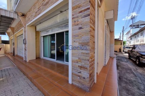 6 Bedroom House for sale in Na Kluea, Chonburi