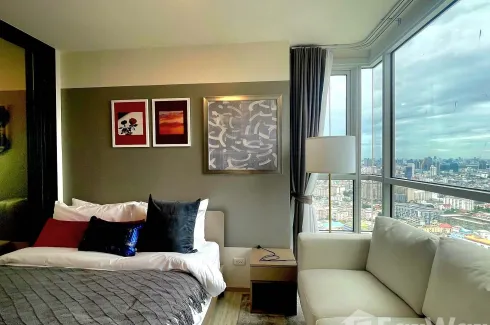 Condo for rent in XT Huaikhwang, Din Daeng, Bangkok near MRT Huai Khwang