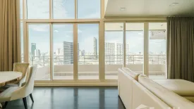 3 Bedroom Condo for rent in Watermark Chaophraya River, Bang Lamphu Lang, Bangkok