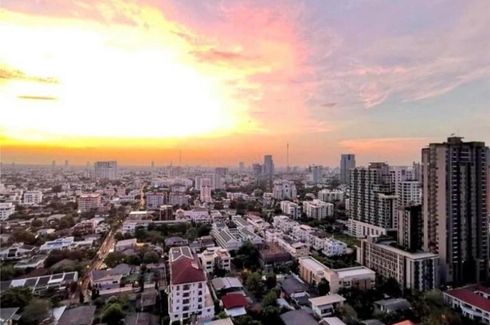 2 Bedroom Condo for sale in Siamese Ratchakru, Sam Sen Nai, Bangkok near BTS Sanam Pao