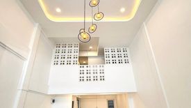 3 Bedroom Townhouse for sale in Ko Kaeo, Phuket