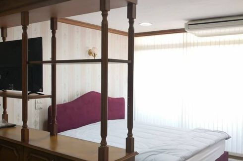 1 Bedroom Condo for rent in ITF Silom Palace, Suriyawong, Bangkok near BTS Chong Nonsi