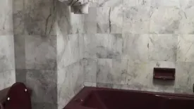 1 Bedroom Condo for rent in ITF Silom Palace, Suriyawong, Bangkok near BTS Chong Nonsi