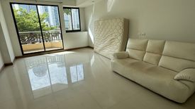 Condo for rent in Thung Maha Mek, Bangkok near MRT Lumpini