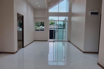 3 Bedroom House for sale in Nong Pla Lai, Chonburi
