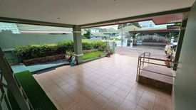4 Bedroom House for sale in Na Kluea, Chonburi