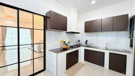 3 Bedroom House for sale in Na Kluea, Chonburi