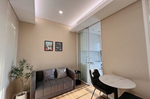 1 Bedroom Condo for rent in The Saint Residences, Chom Phon, Bangkok near MRT Phahon Yothin