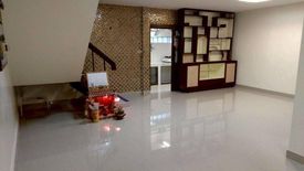 3 Bedroom Commercial for rent in Thung Wat Don, Bangkok near BTS Surasak