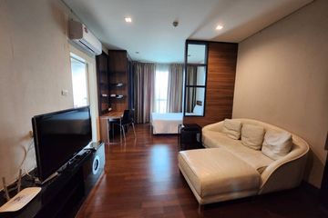 Condo for rent in Khlong Tan Nuea, Bangkok