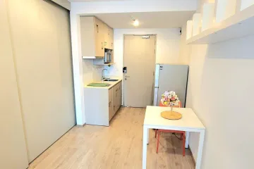 1 Bedroom Condo for sale in Ideo Q Chula - Samyan, Maha Phruettharam, Bangkok near MRT Sam Yan