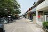 2 Bedroom Townhouse for sale in Bang Khu Rat, Nonthaburi