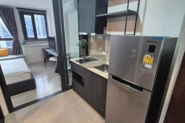 1 Bedroom Condo for rent in XT Huaikhwang, Din Daeng, Bangkok near MRT Huai Khwang