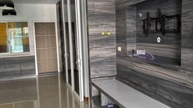 3 Bedroom Townhouse for sale in The Trust City Ngamwongwan 25, Wong Sawang, Bangkok