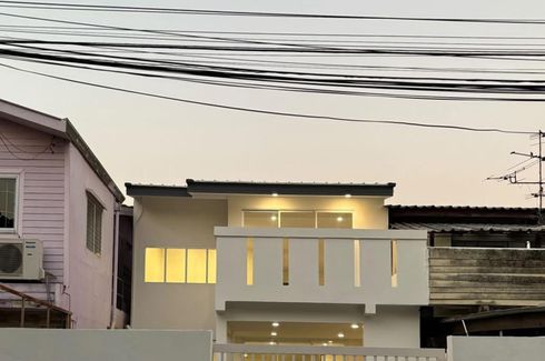 2 Bedroom Townhouse for sale in Friendship Village, Lat Phrao, Bangkok