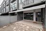 3 Bedroom Townhouse for sale in Baan Klang Muang Suksawat, Bang Phueng, Samut Prakan