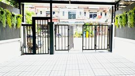 3 Bedroom Townhouse for sale in Lahan, Nonthaburi