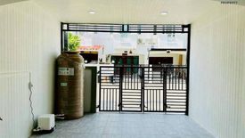 2 Bedroom Townhouse for sale in Sam Wa Tawan Tok, Bangkok