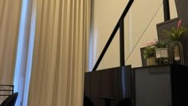 1 Bedroom Condo for sale in Maha Phruettharam, Bangkok near MRT Hua Lamphong