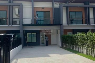 3 Bedroom Townhouse for sale in Bang Len, Nonthaburi
