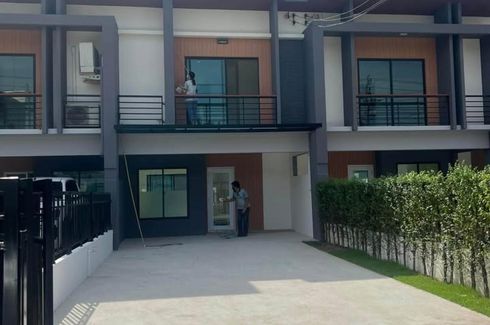 3 Bedroom Townhouse for sale in Bang Len, Nonthaburi