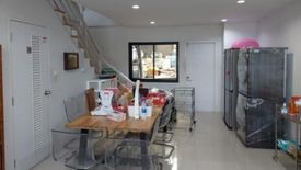 3 Bedroom Townhouse for sale in Thung Khru, Bangkok