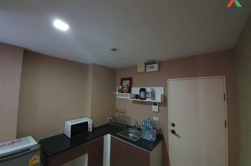 1 Bedroom Condo for sale in Airlink Residence, Khlong Sam Prawet, Bangkok