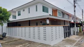 3 Bedroom Townhouse for sale in Bang Khayaeng, Pathum Thani