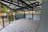3 Bedroom Townhouse for sale in Khlong Sam, Pathum Thani