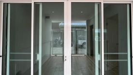 2 Bedroom Townhouse for sale in Baan Ruean Suk 2, Lam Phak Kut, Pathum Thani