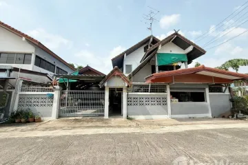 5 Bedroom House for sale in Bang Khen, Nonthaburi