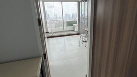 2 Bedroom Condo for rent in Supalai River Place, Bang Lamphu Lang, Bangkok near BTS Krung Thon Buri