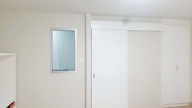 1 Bedroom Condo for sale in The Escape Building B, Bang Chak, Bangkok near BTS Punnawithi