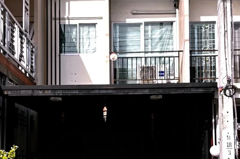 3 Bedroom Townhouse for sale in Baan Tawanthong, Nong Khaem, Bangkok