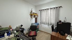 4 Bedroom Townhouse for sale in Pruksa Ville Wongwaen - On Nut, Racha Thewa, Samut Prakan