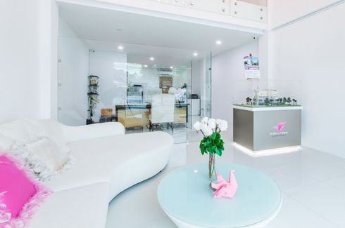 3 Bedroom Townhouse for sale in Rawai, Phuket