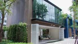 2 Bedroom Condo for sale in Dao Khanong, Bangkok near BTS Talat Phlu