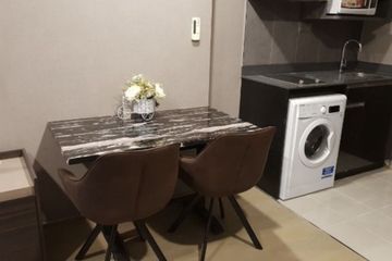 1 Bedroom Condo for rent in Si Phraya, Bangkok near MRT Sam Yan