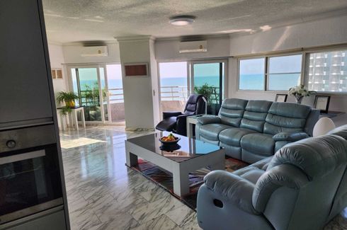 2 Bedroom Condo for sale in Markland, Na Kluea, Chonburi