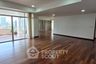 3 Bedroom Condo for rent in Khlong Tan Nuea, Bangkok