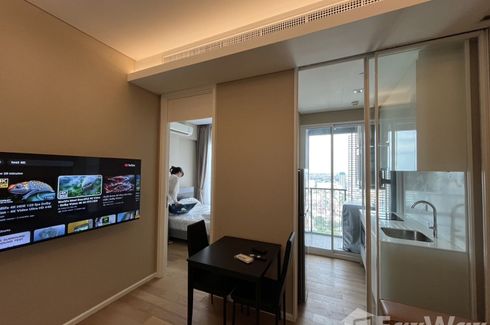 1 Bedroom Condo for rent in The Saint Residences, Chom Phon, Bangkok near MRT Phahon Yothin