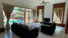 3 Bedroom Villa for rent in Grand Regent Residence, Pong, Chonburi