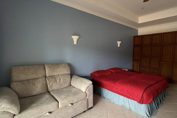 Condo for rent in View Talay Residence 1, Nong Prue, Chonburi