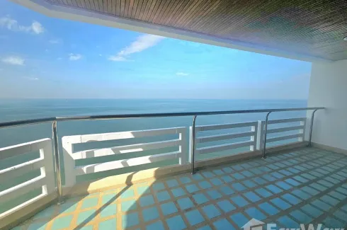 3 Bedroom Condo for rent in Golden Sand Beachside Condominium, Na Jomtien, Chonburi