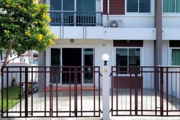 3 Bedroom Townhouse for rent in Baan Ngamcharoen 15, Nong Pla Lai, Chonburi
