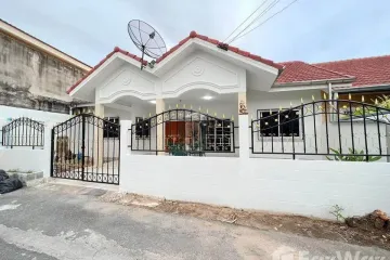 4 Bedroom House for rent in Chokchai Village 5, Nong Prue, Chonburi